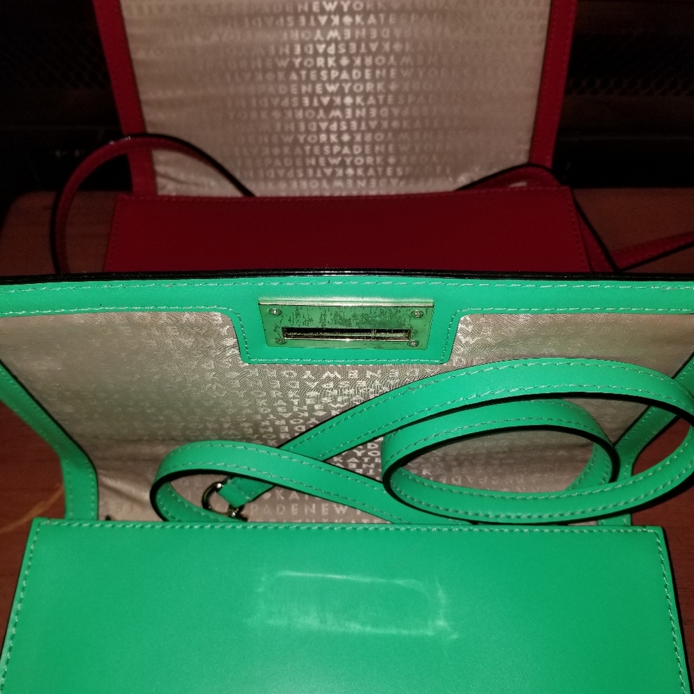 Handbags - Picture 3 of 3
